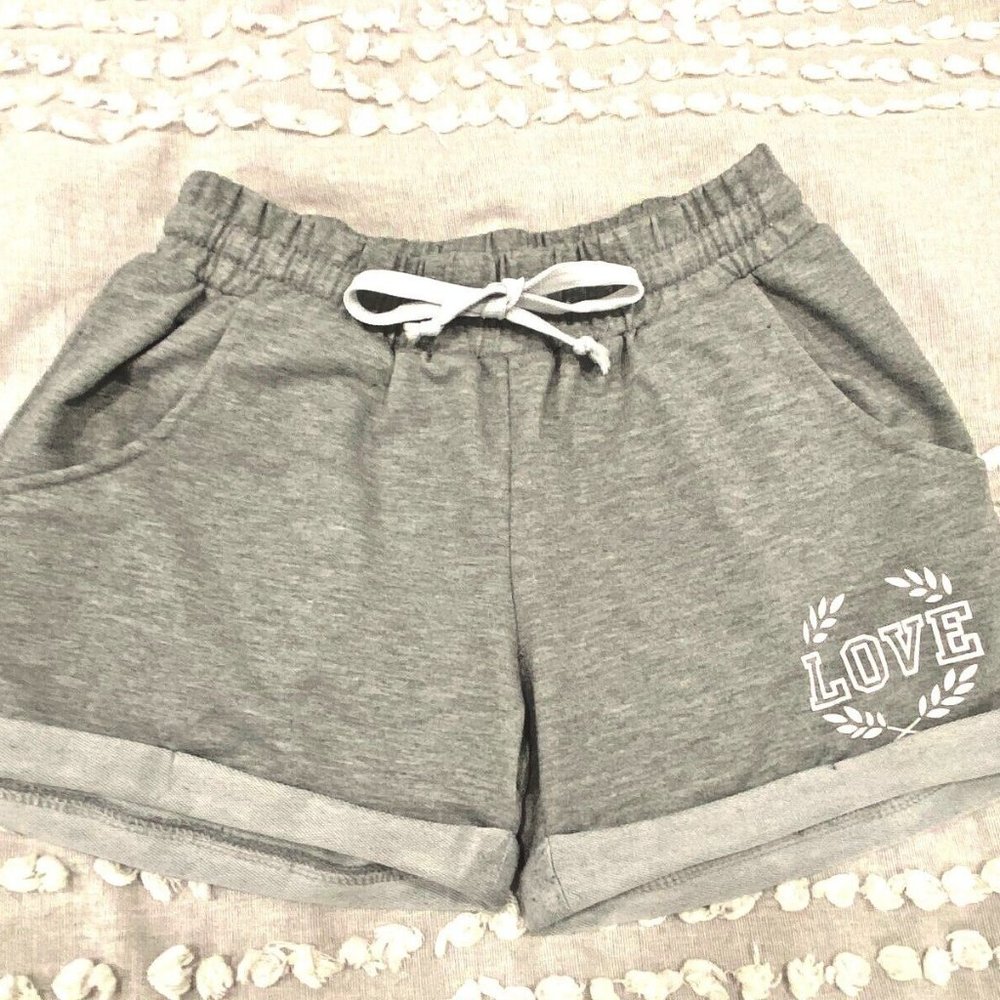 ROMA CONCEPTS ~ "Love" Women Gray 2 Pockets Adj.Waist Athletic Shorts ~Size S